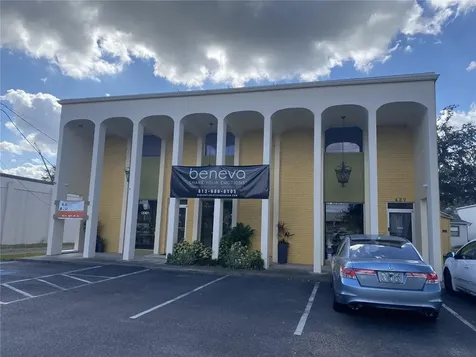 425 W Robertson Street Brandon FL 33511