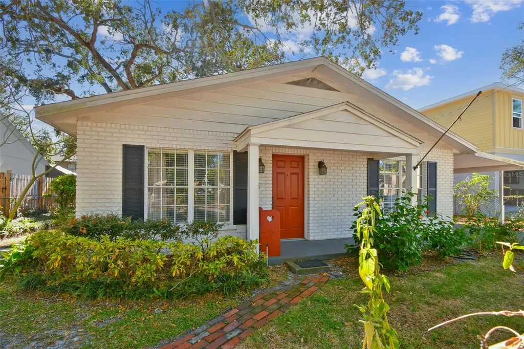 3214 W Villa Rosa Street Tampa FL 33611