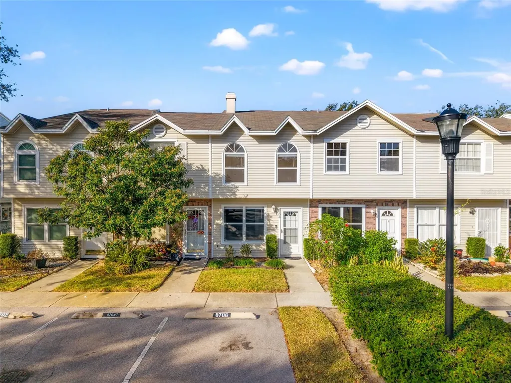8706 Cobbler Place Tampa FL 33615