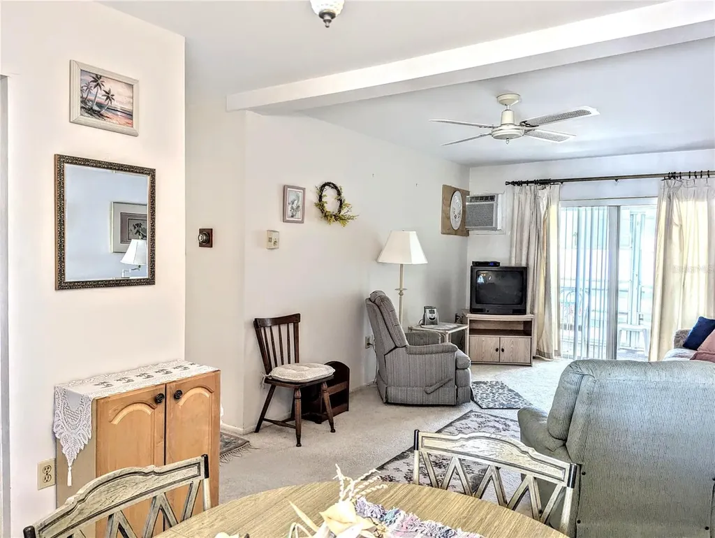 2228 Canal Drive Bradenton FL 34207