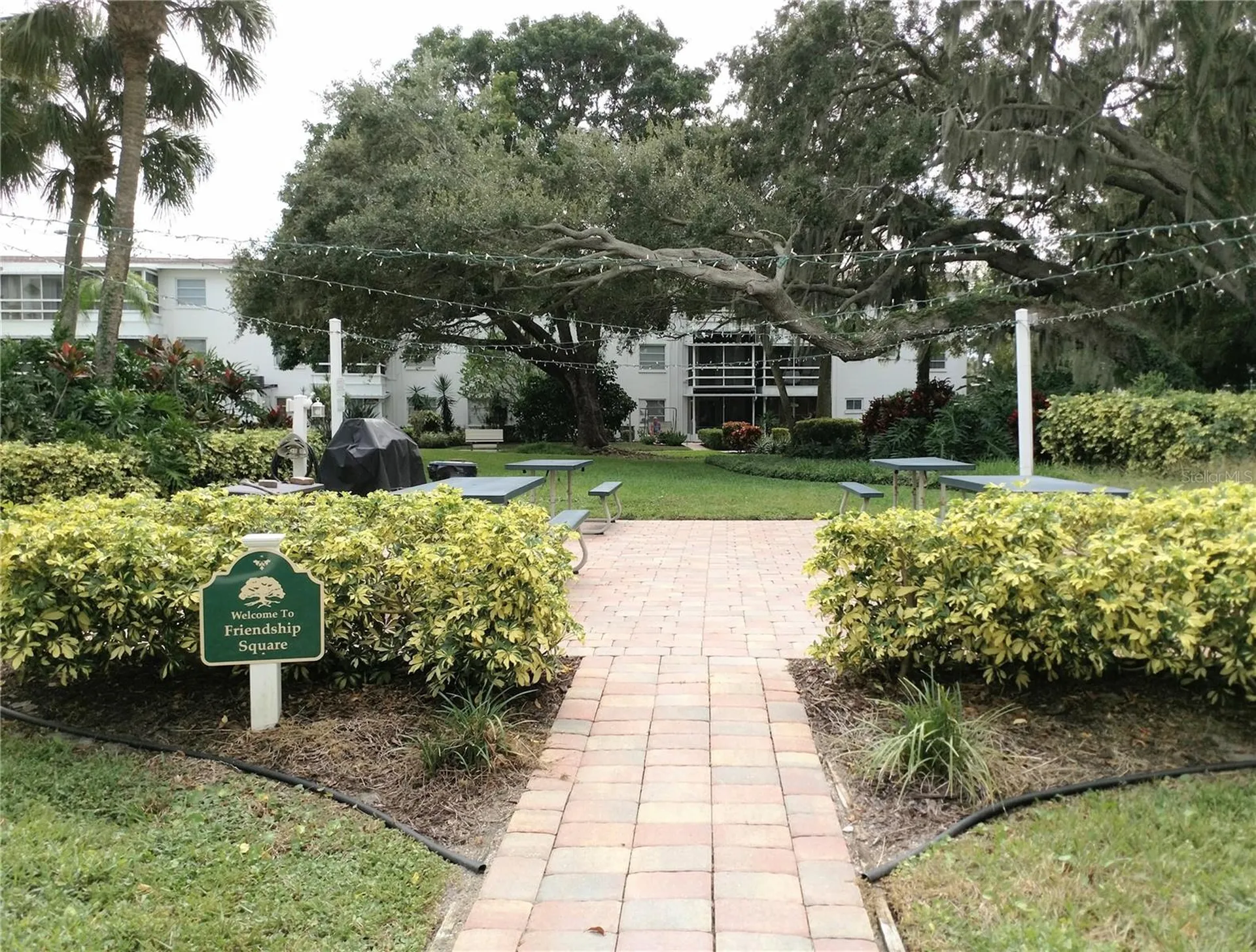 2228 Canal Drive Bradenton FL 34207