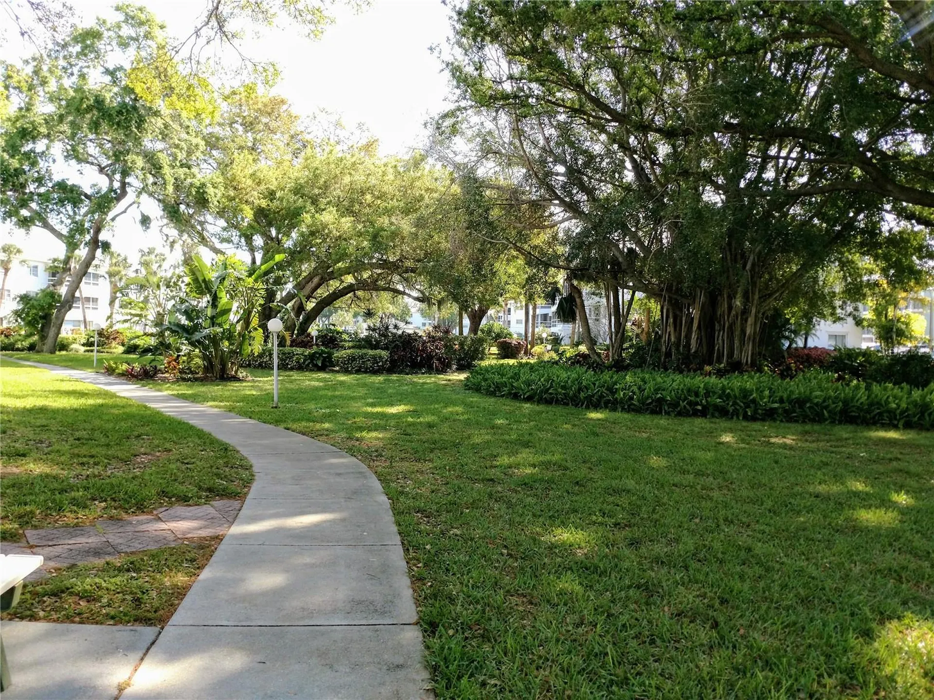 2228 Canal Drive Bradenton FL 34207