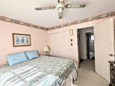 2228 Canal Drive Bradenton FL 34207