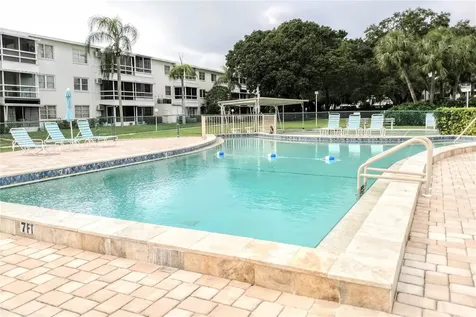 2228 Canal Drive Bradenton FL 34207