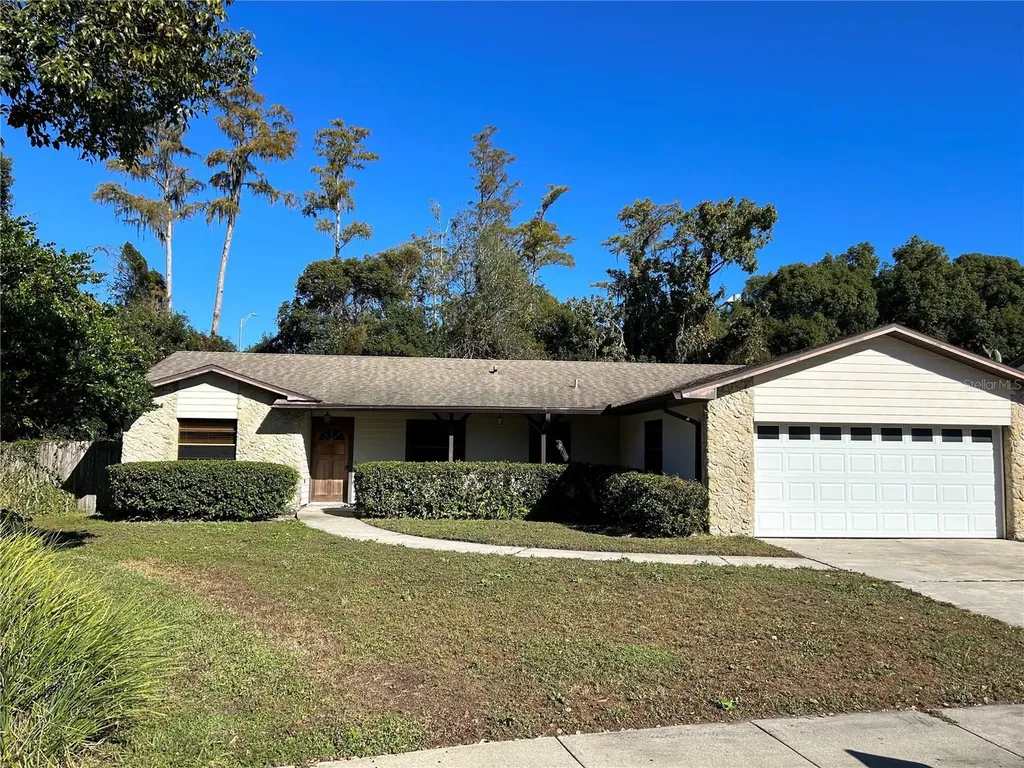 8607 Tarragon Drive Orlando FL 32825