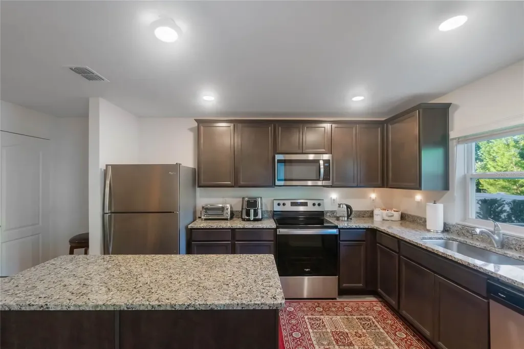 1592 Wynford Circle Tavares FL 32778