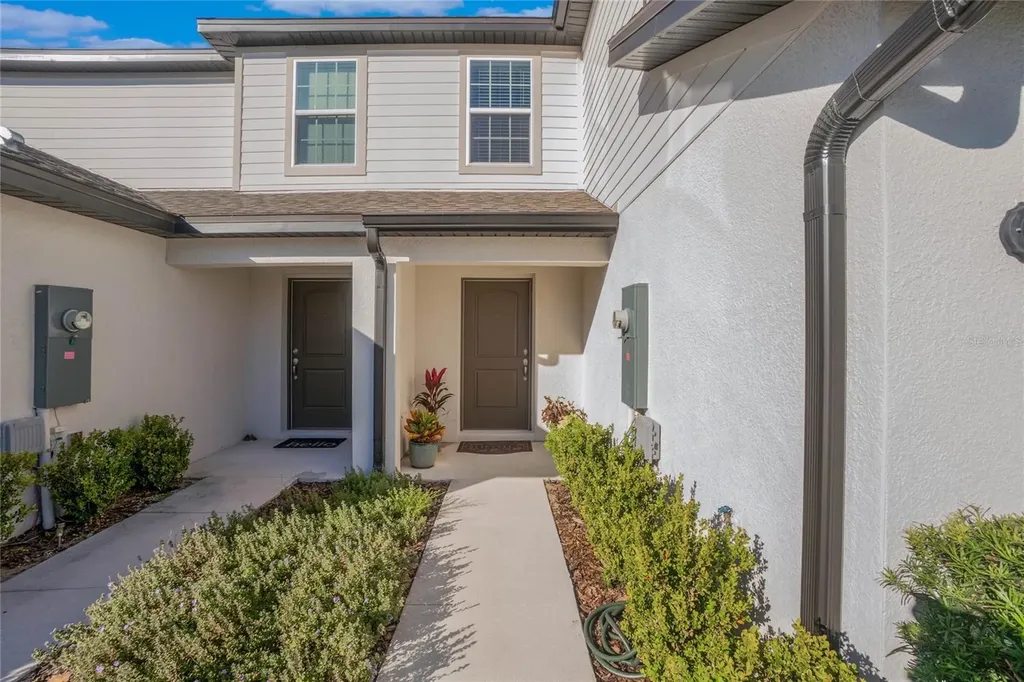 1592 Wynford Circle Tavares FL 32778