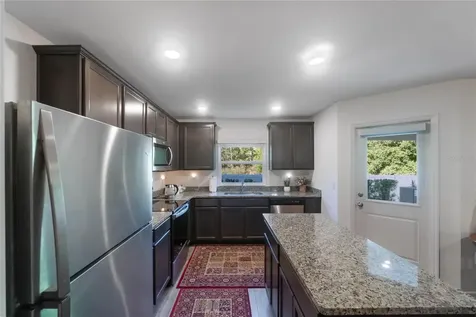 1592 Wynford Circle Tavares FL 32778
