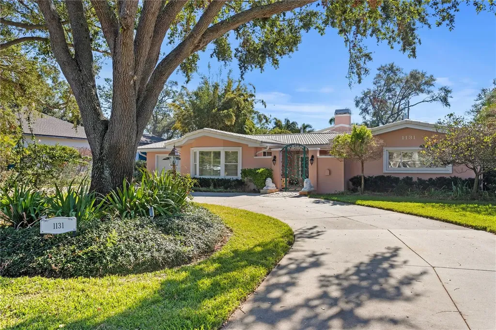 1131 Snell Isle Boulevard NE St Petersburg FL 33704