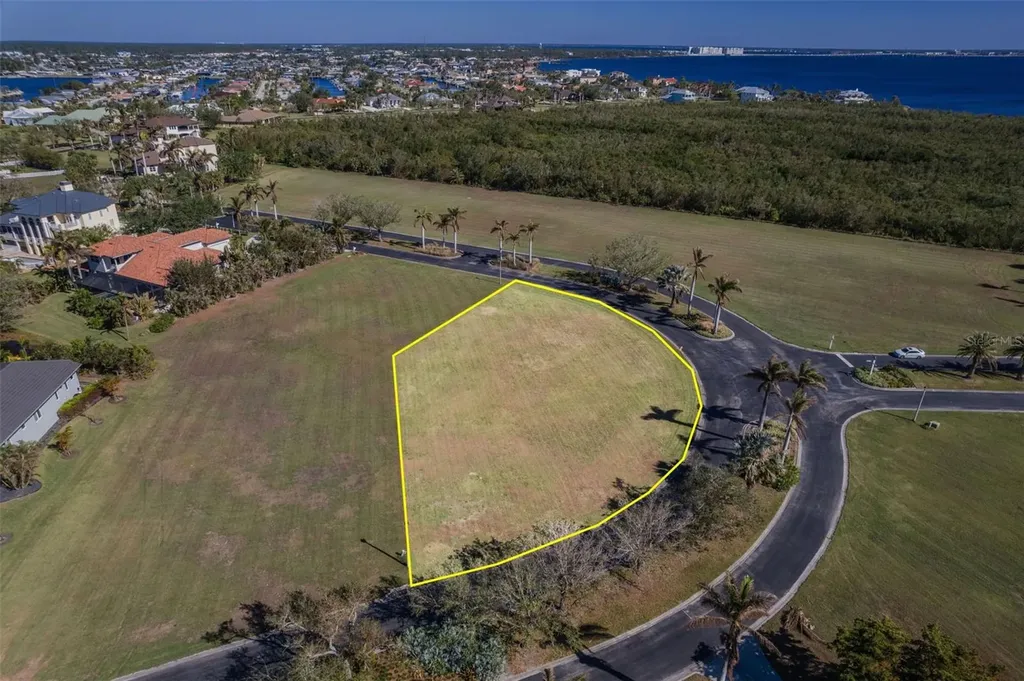 4630 Grassy Point Boulevard Port Charlotte FL 33952