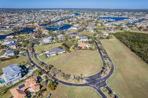 4630 Grassy Point Boulevard Port Charlotte FL 33952