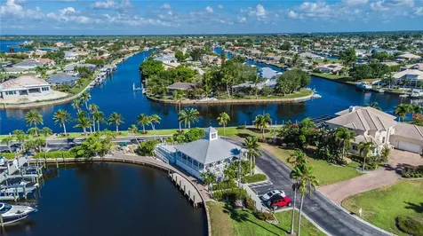 4630 Grassy Point Boulevard Port Charlotte FL 33952