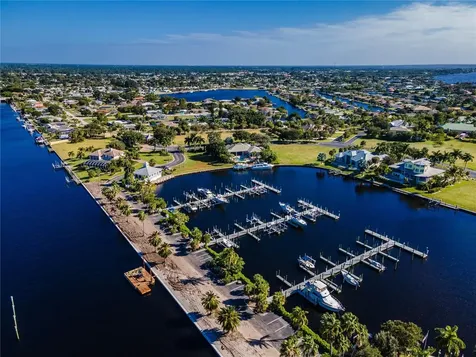 4630 Grassy Point Boulevard Port Charlotte FL 33952