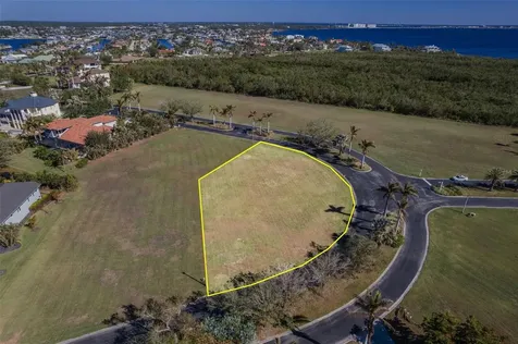 4630 Grassy Point Boulevard Port Charlotte FL 33952