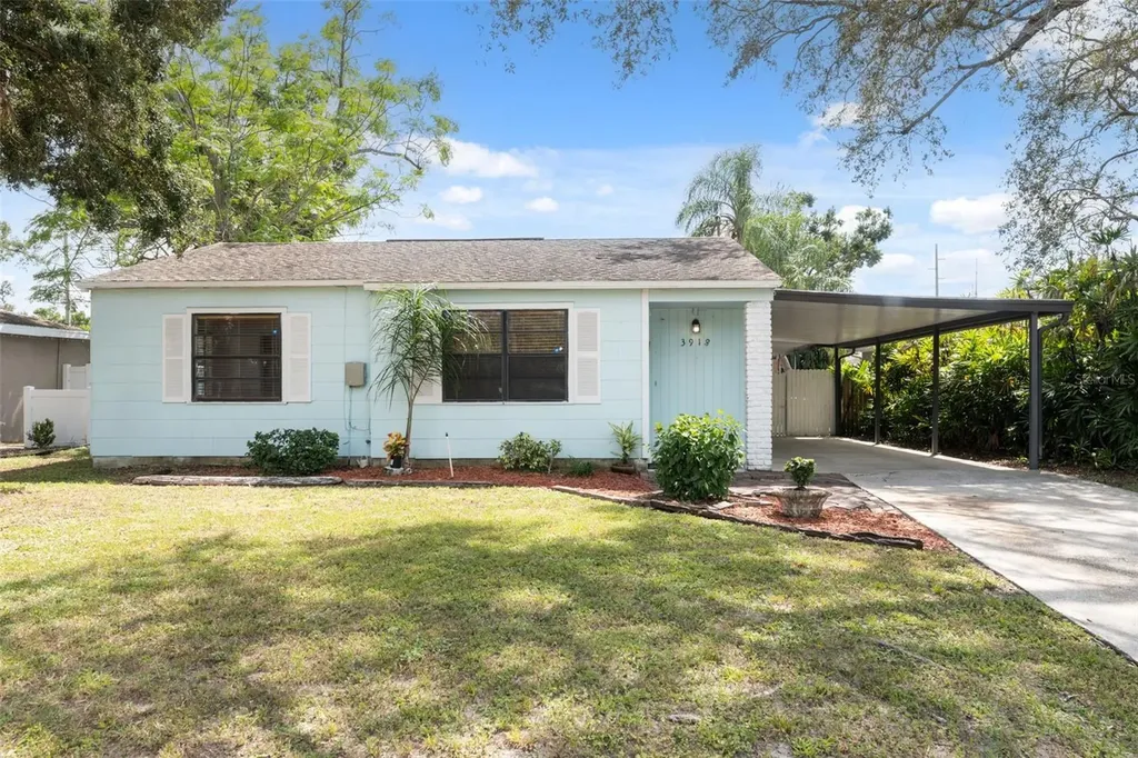 3918 W Fig Street Tampa FL 33609