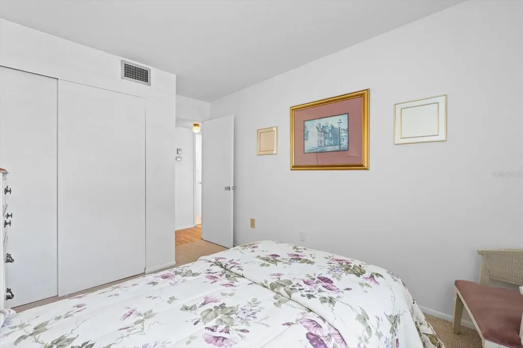 5902 Garden Lane Bradenton FL 34207