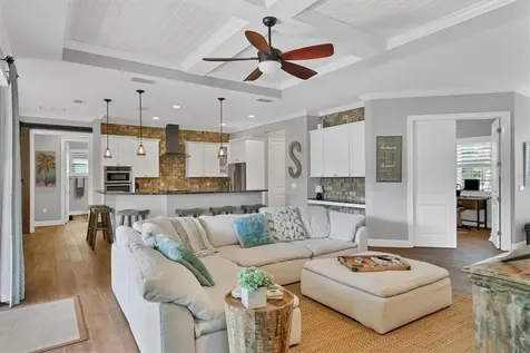 5868 Meriwether Place Sarasota FL 34232