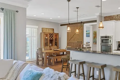 5868 Meriwether Place Sarasota FL 34232