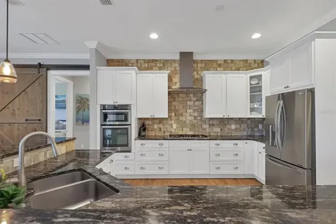 5868 Meriwether Place Sarasota FL 34232