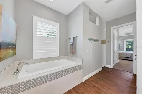 5868 Meriwether Place Sarasota FL 34232