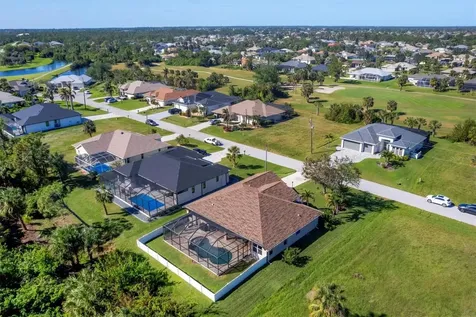 76 Long Meadow Court Rotonda West FL 33947