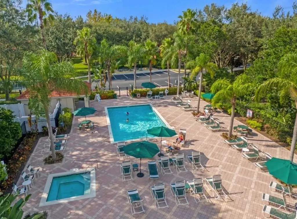 8439 Crystal Cove Loop Kissimmee FL 34747