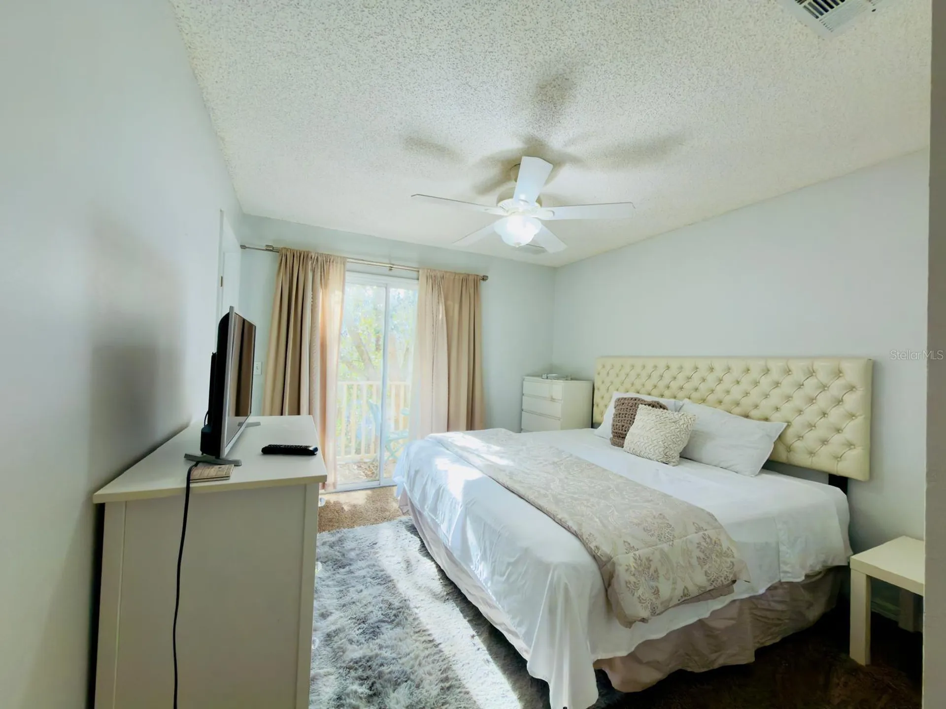 8439 Crystal Cove Loop Kissimmee FL 34747