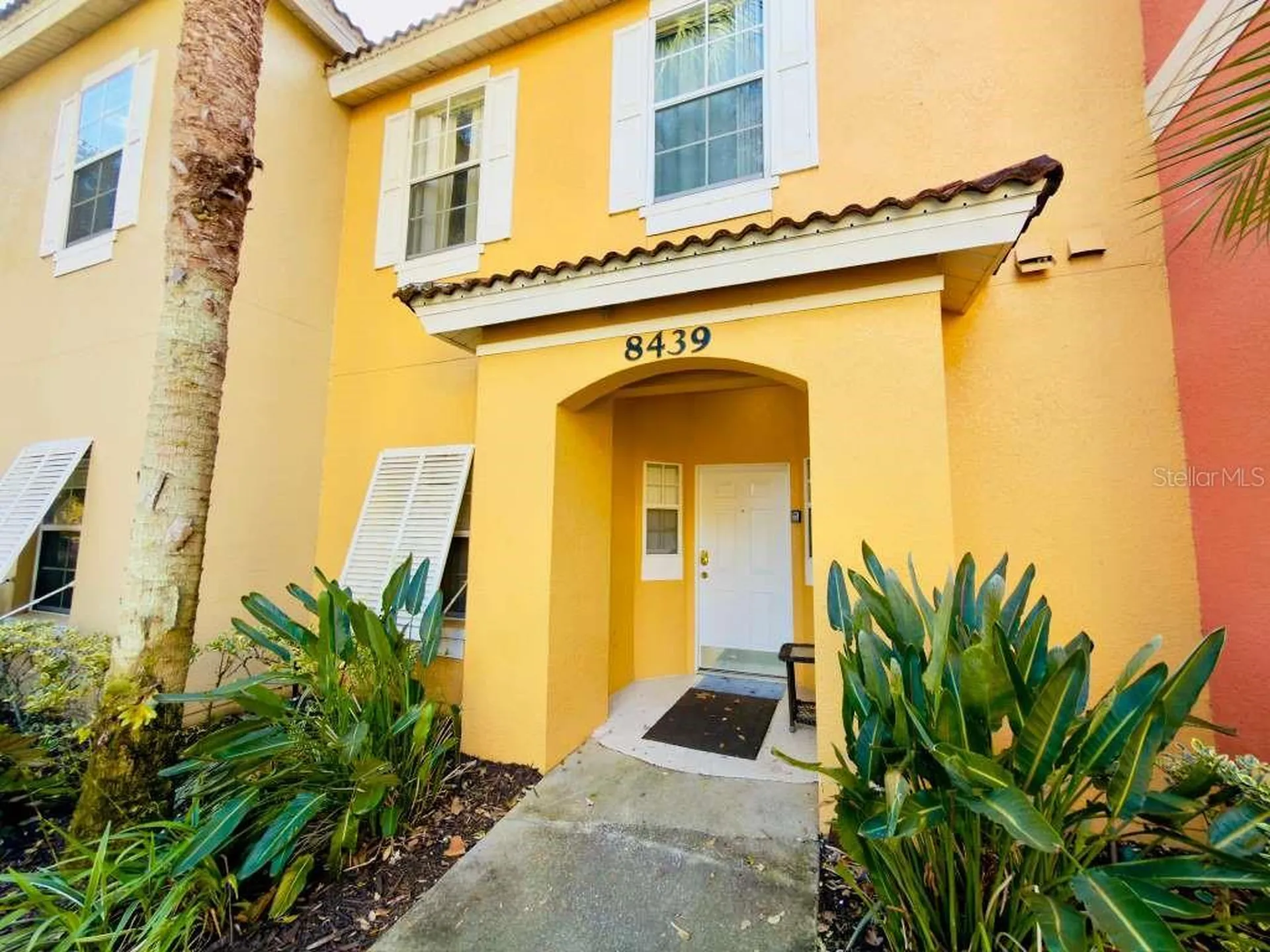 8439 Crystal Cove Loop Kissimmee FL 34747