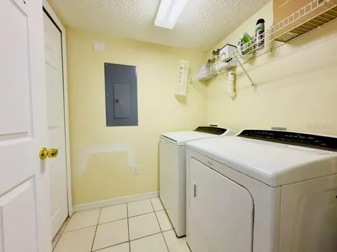 8439 Crystal Cove Loop Kissimmee FL 34747