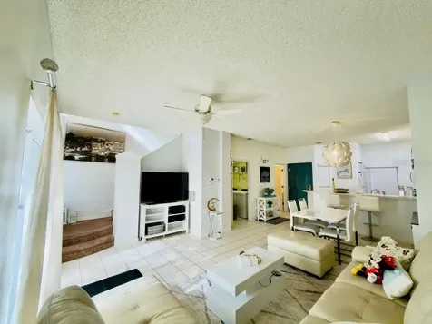 8439 Crystal Cove Loop Kissimmee FL 34747