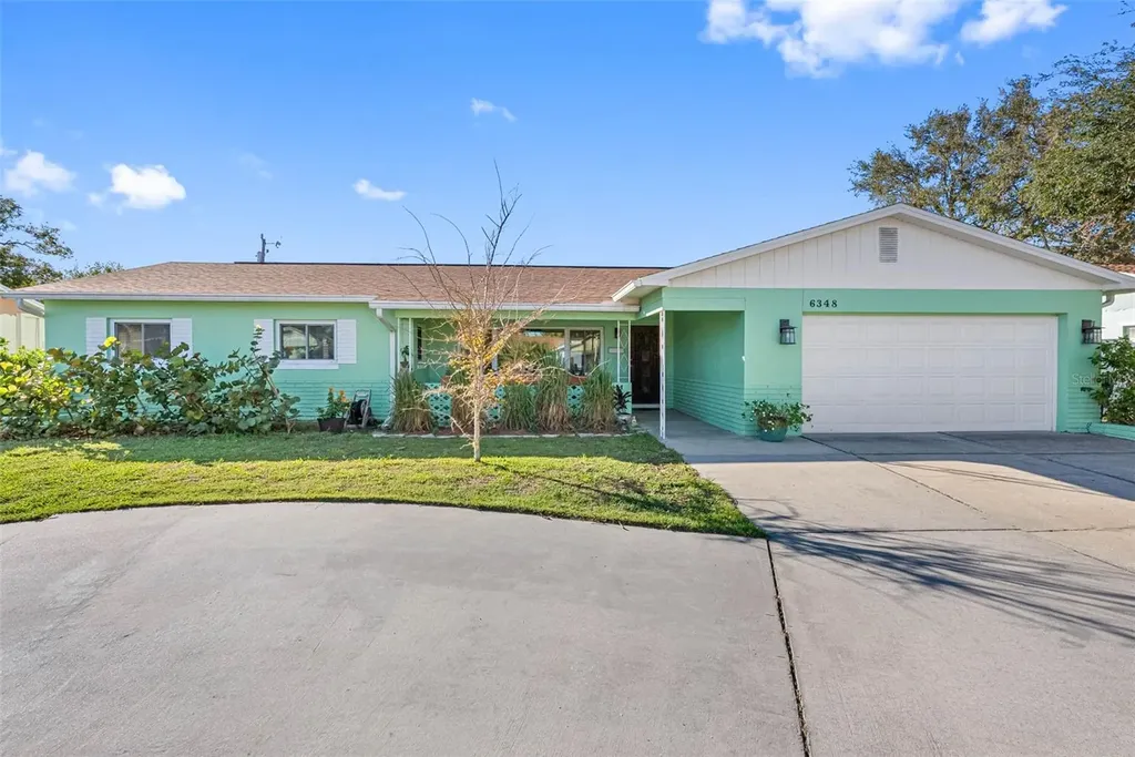 6348 29th Avenue N St Petersburg FL 33710