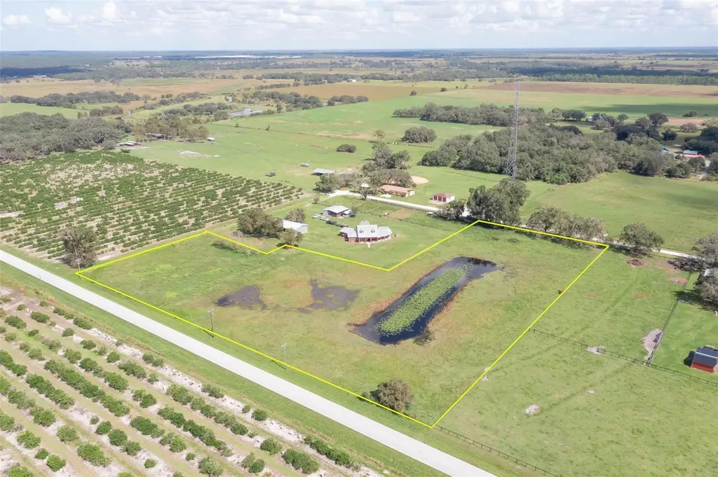 102 Old State Road 8 Venus FL 33960