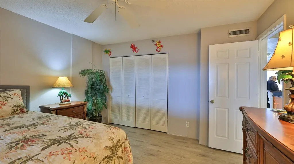 4139 Atlantic New Smyrna Beach FL 32169