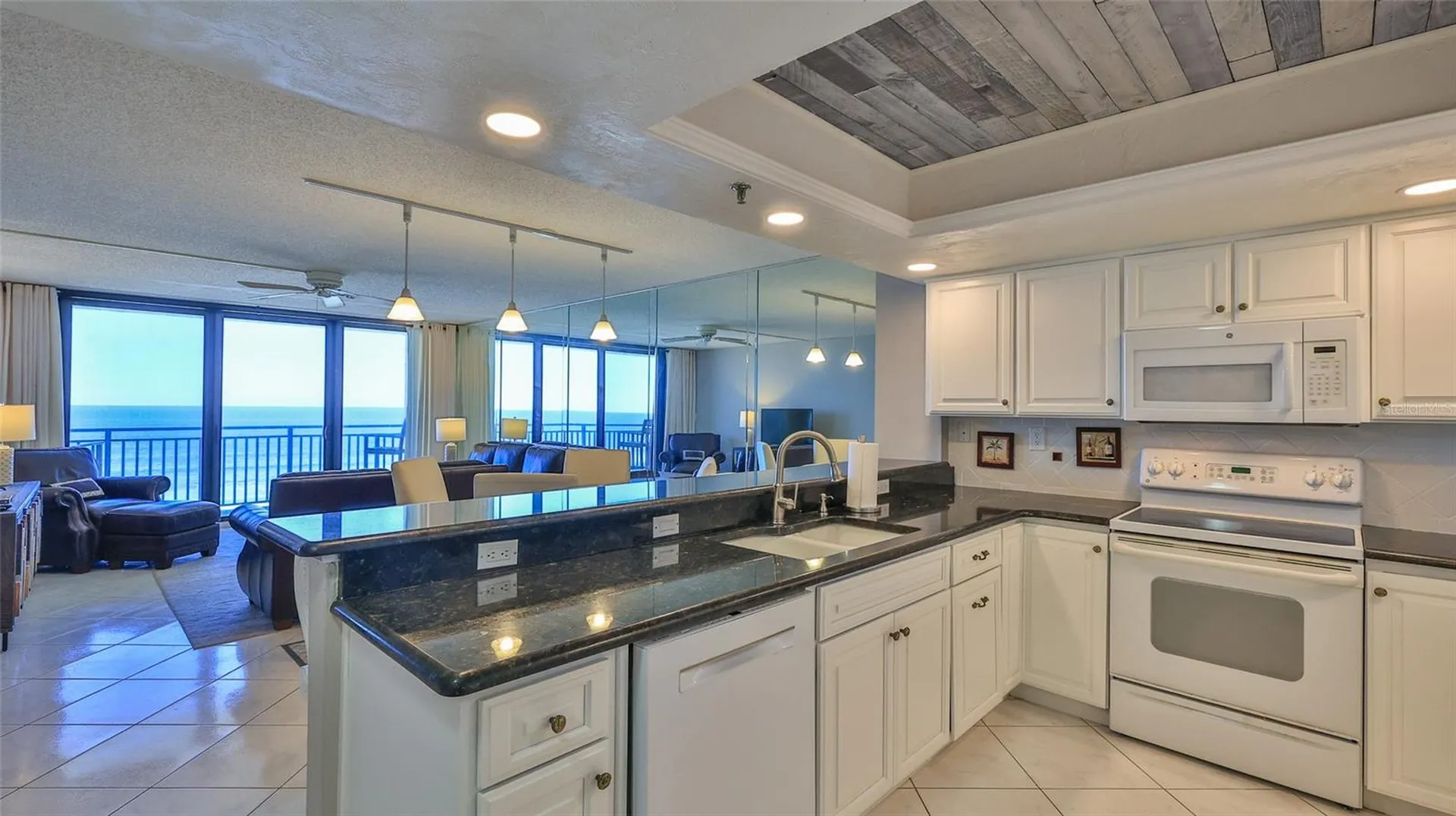 4139 Atlantic New Smyrna Beach FL 32169