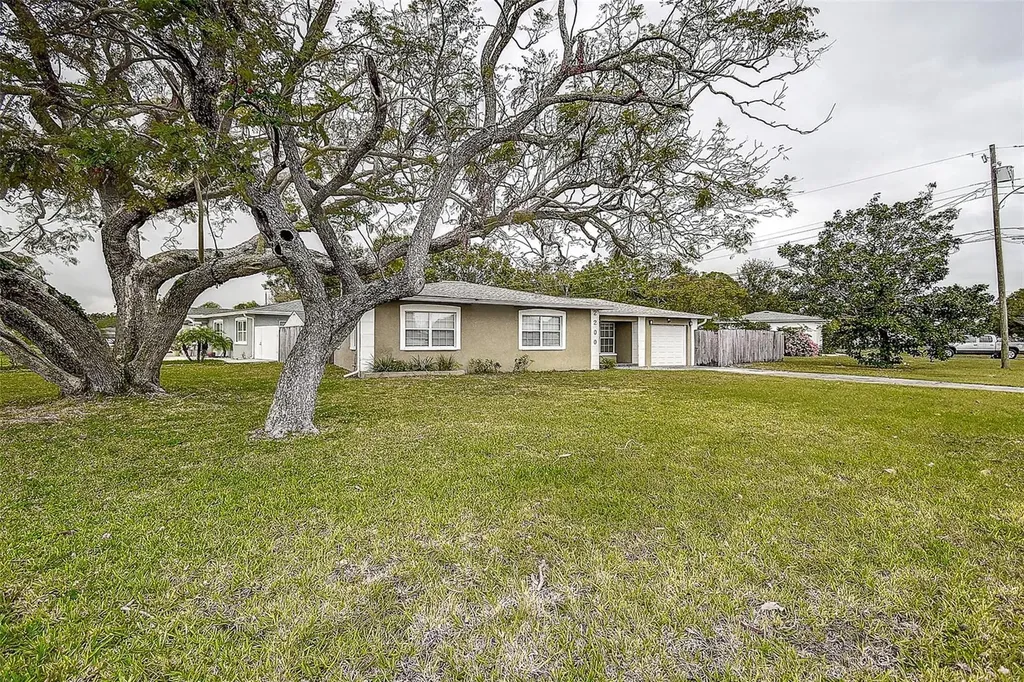 2200 37th Street N St Petersburg FL 33713