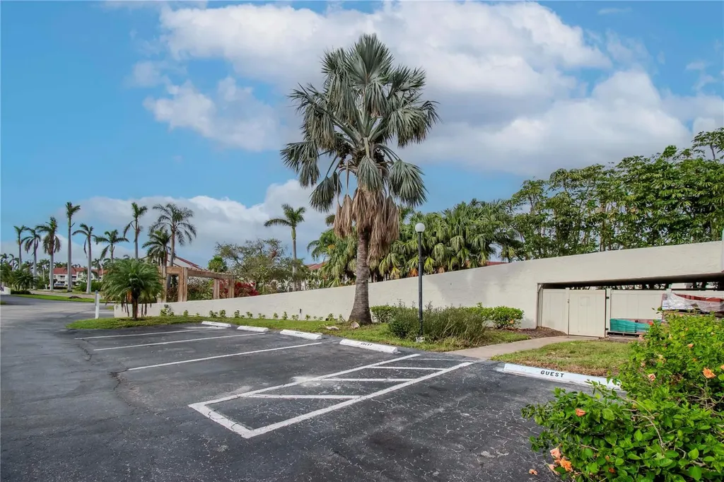 6361 Bahia Del Mar Boulevard St Petersburg FL 33715