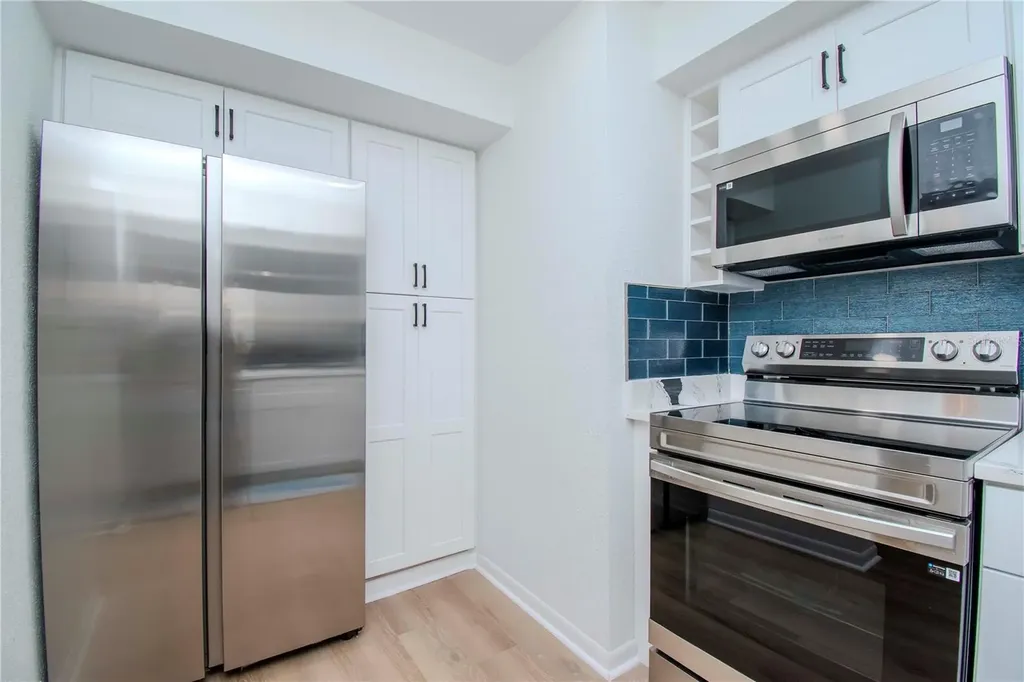 6361 Bahia Del Mar Boulevard St Petersburg FL 33715