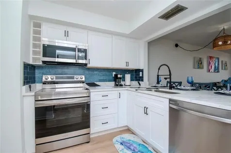6361 Bahia Del Mar Boulevard St Petersburg FL 33715
