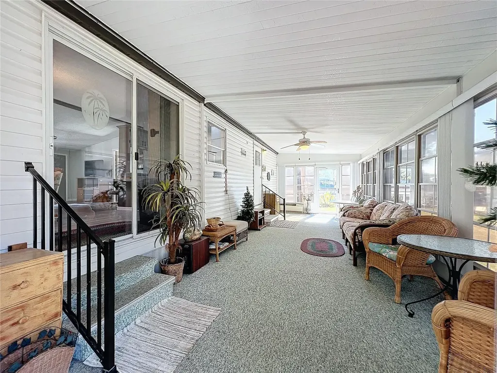 13426 Palm Drive Astatula FL 34705