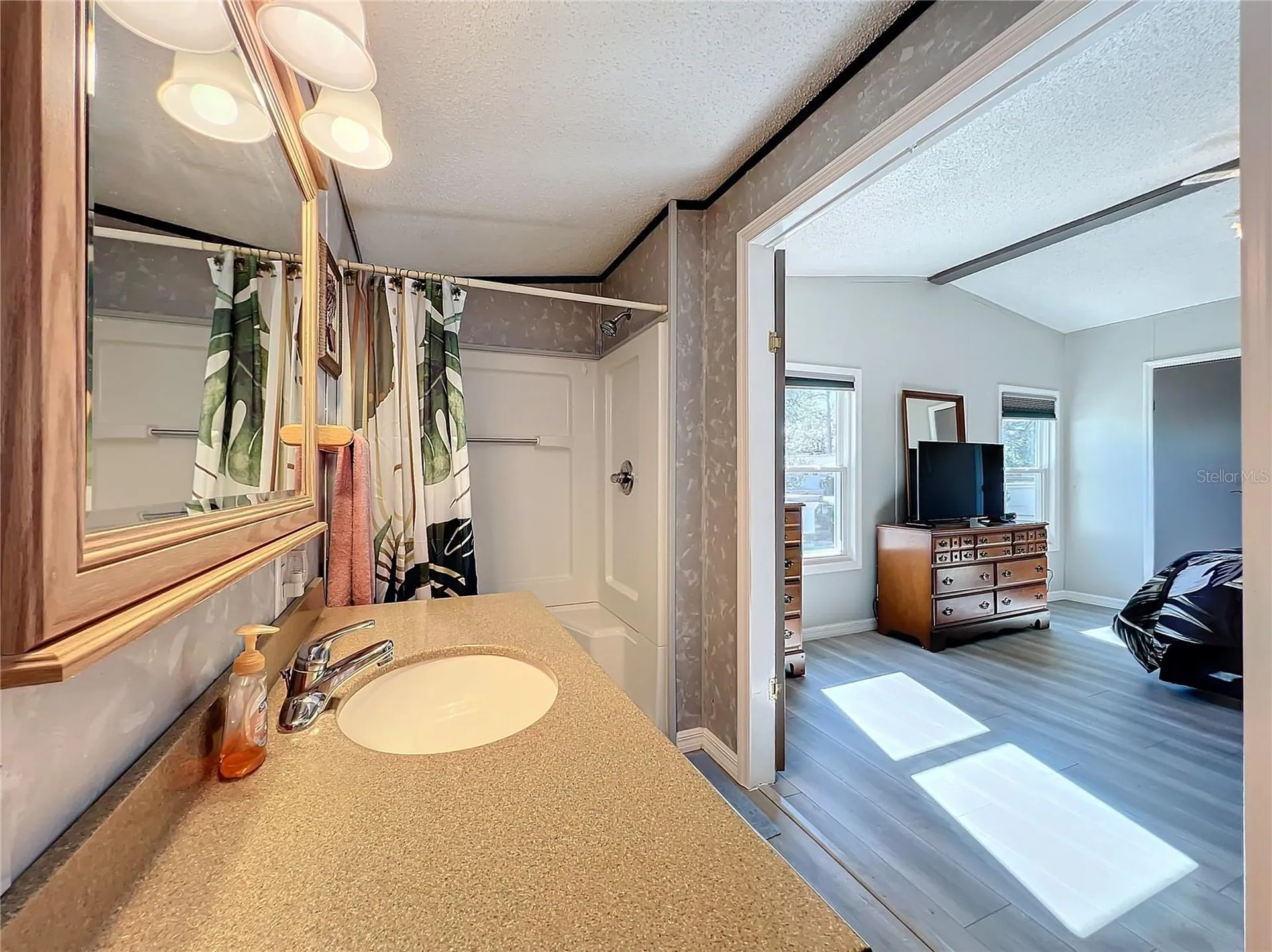 13426 Palm Drive Astatula FL 34705