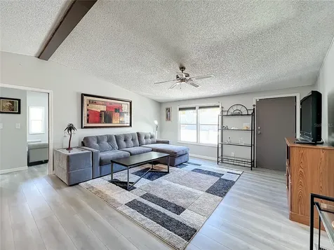 13426 Palm Drive Astatula FL 34705