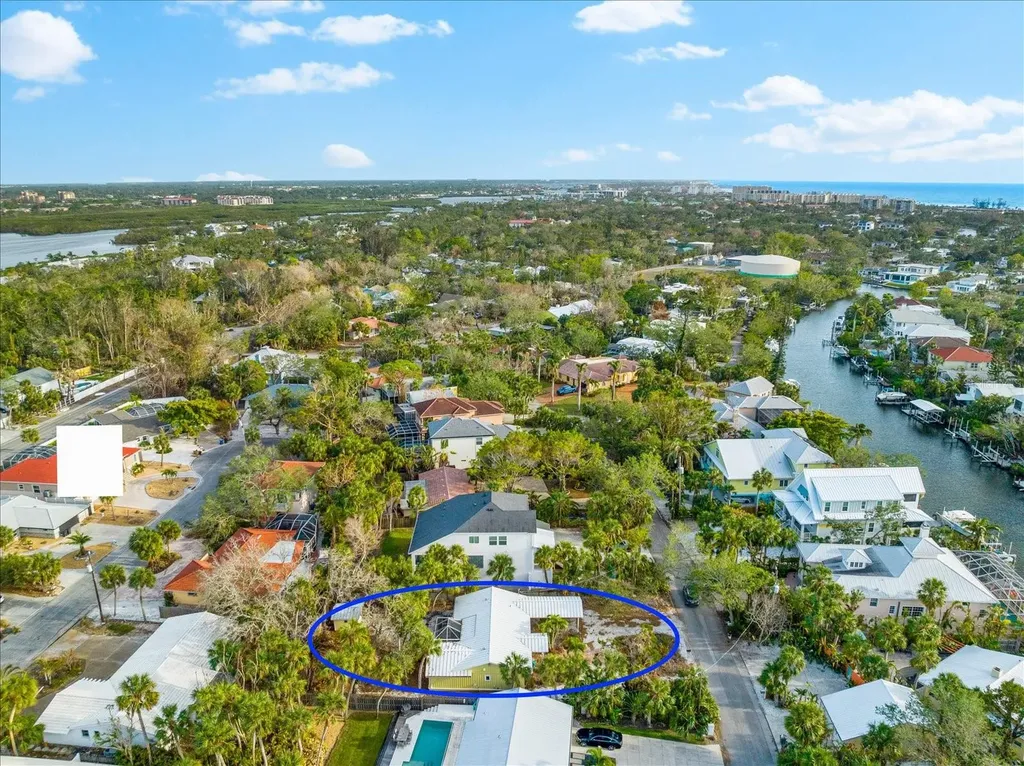 5019 Commonwealth Drive Sarasota FL 34242