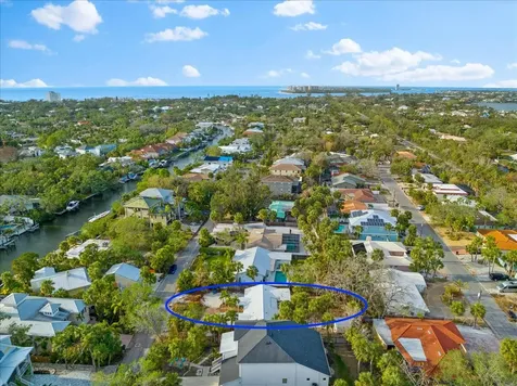 5019 Commonwealth Drive Sarasota FL 34242
