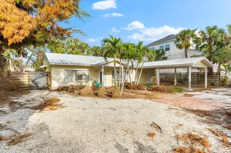 5019 Commonwealth Drive Sarasota FL 34242
