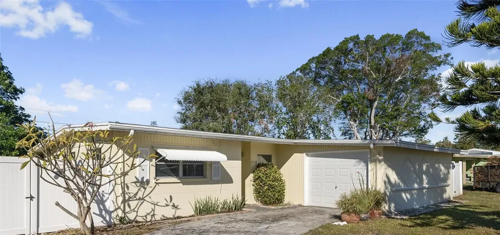 5732 21st Street W Bradenton FL 34207