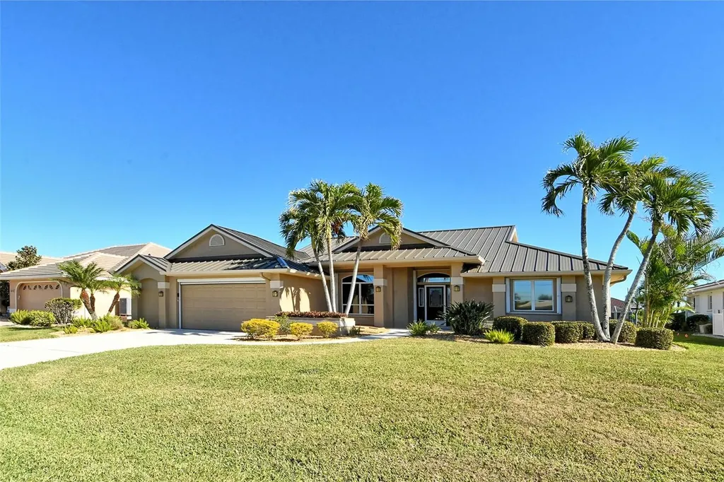 1223 Via Tripoli Punta Gorda FL 33950