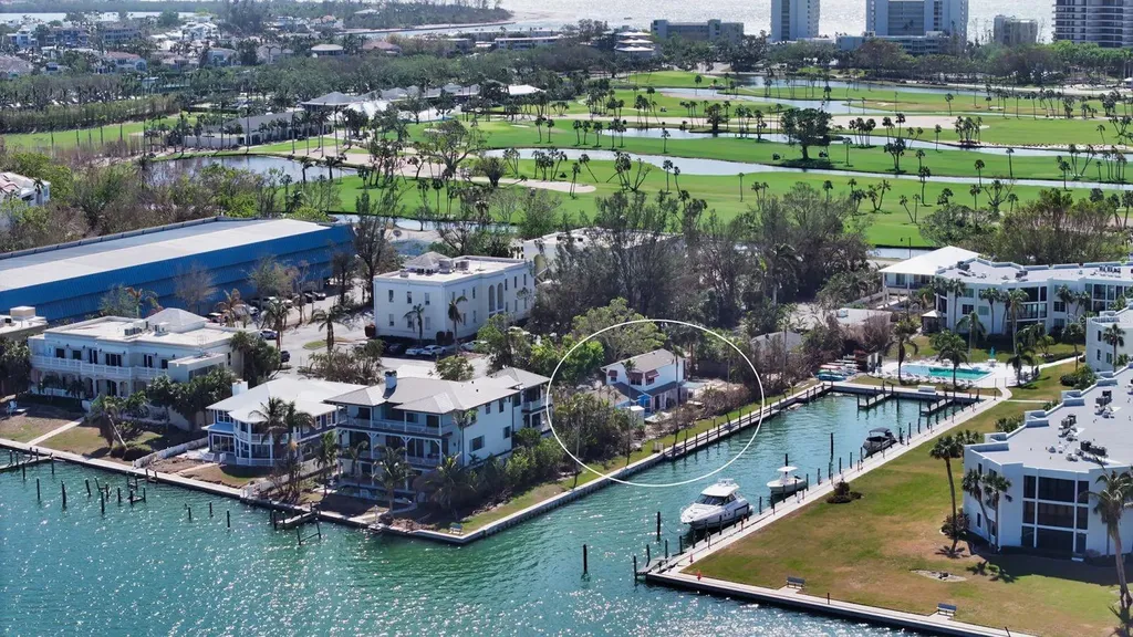 569 Channel Lane Longboat Key FL 34228