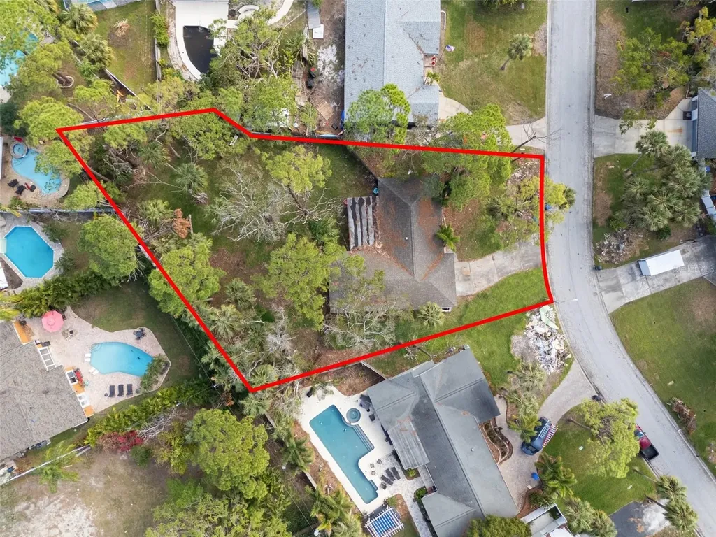 1649 N Dakota Avenue NE St Petersburg FL 33703