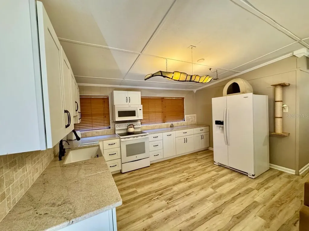 45202 Nfs Road 572-b Altoona FL 32702