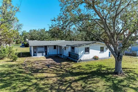 404 53rd Avenue Drive E Bradenton FL 34203
